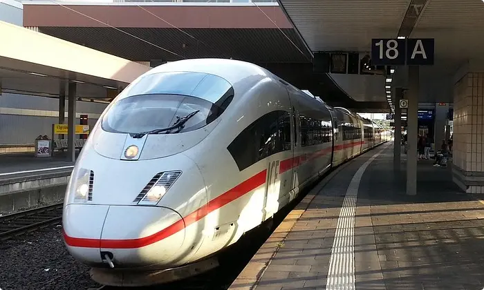 Transporte ferrovi&aacute;rio