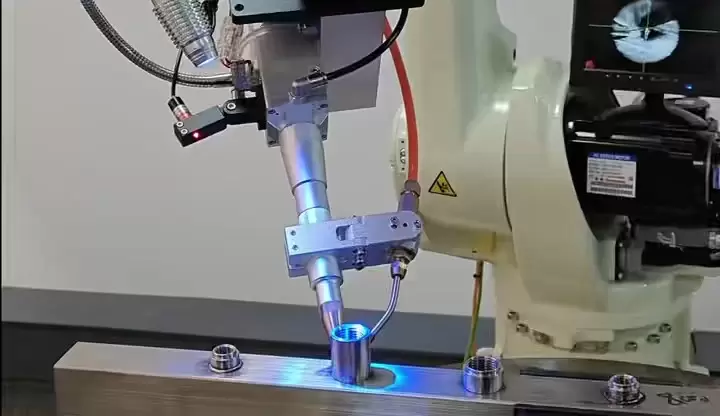Soldagem robótica