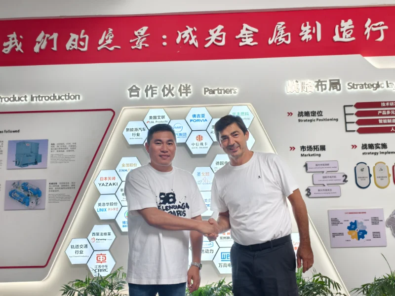 CEO do Grupo TORRENT visita fábrica da Hehua Machinery Technology na China CEO do Grupo TORRENT visita fábrica da Hehua Machinery Technology na China